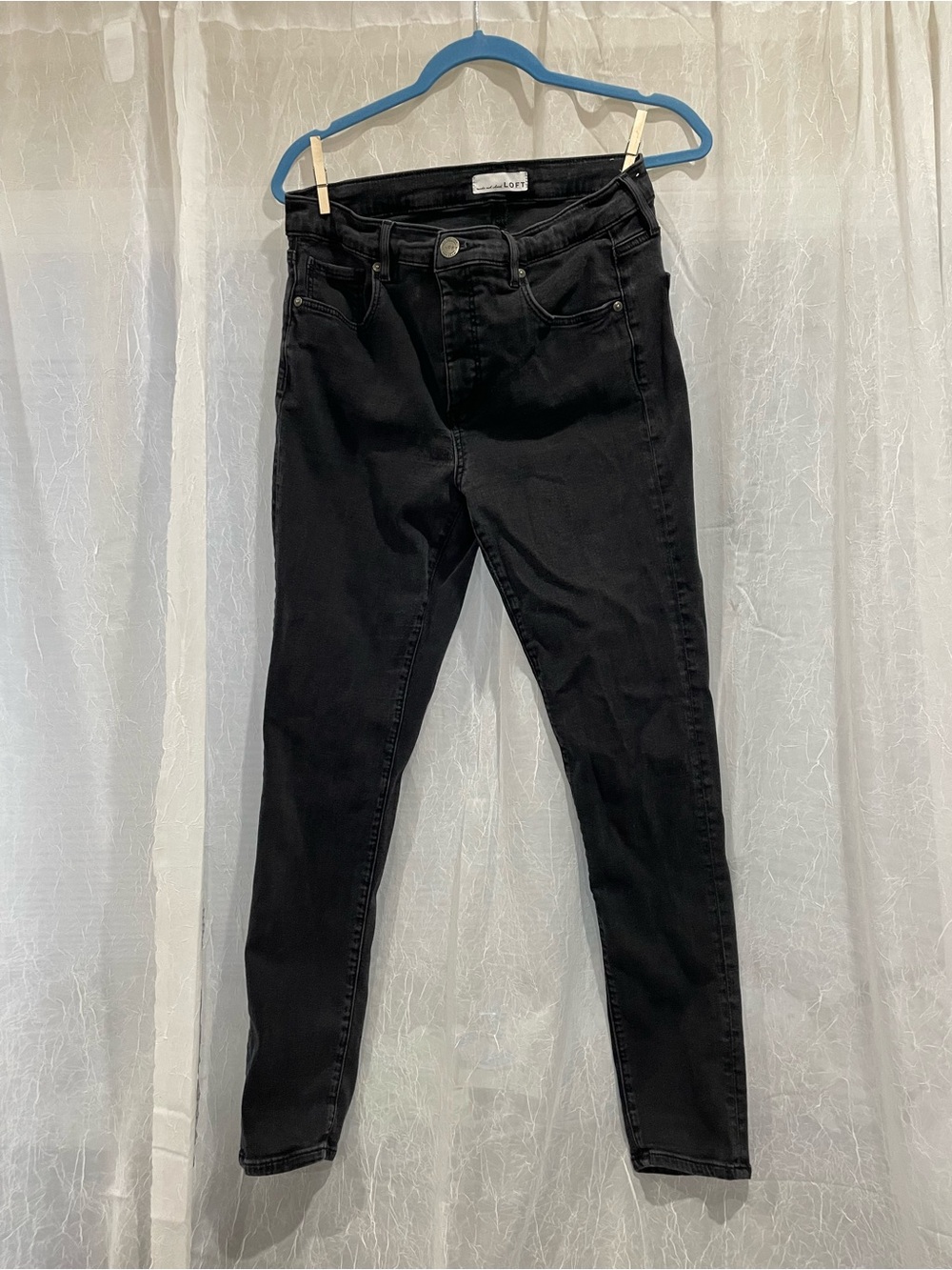 LOFT Black High-Rise Skinny Jeans